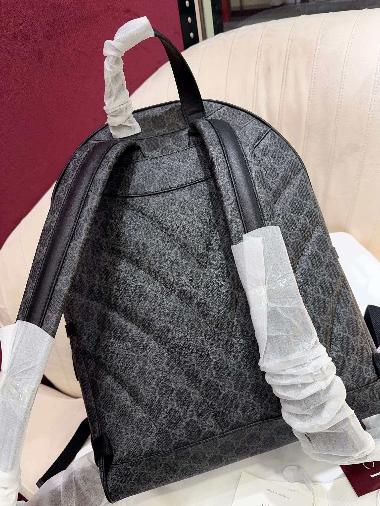 [TOP] GUCCI Backpack 31x41x18cm - Black