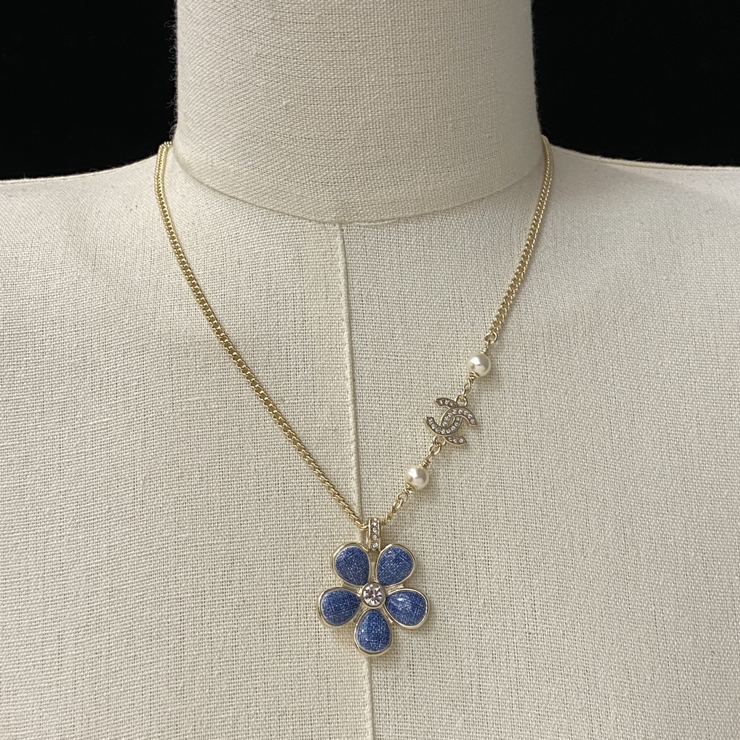 [TOP] CHANEL Necklace - Gold