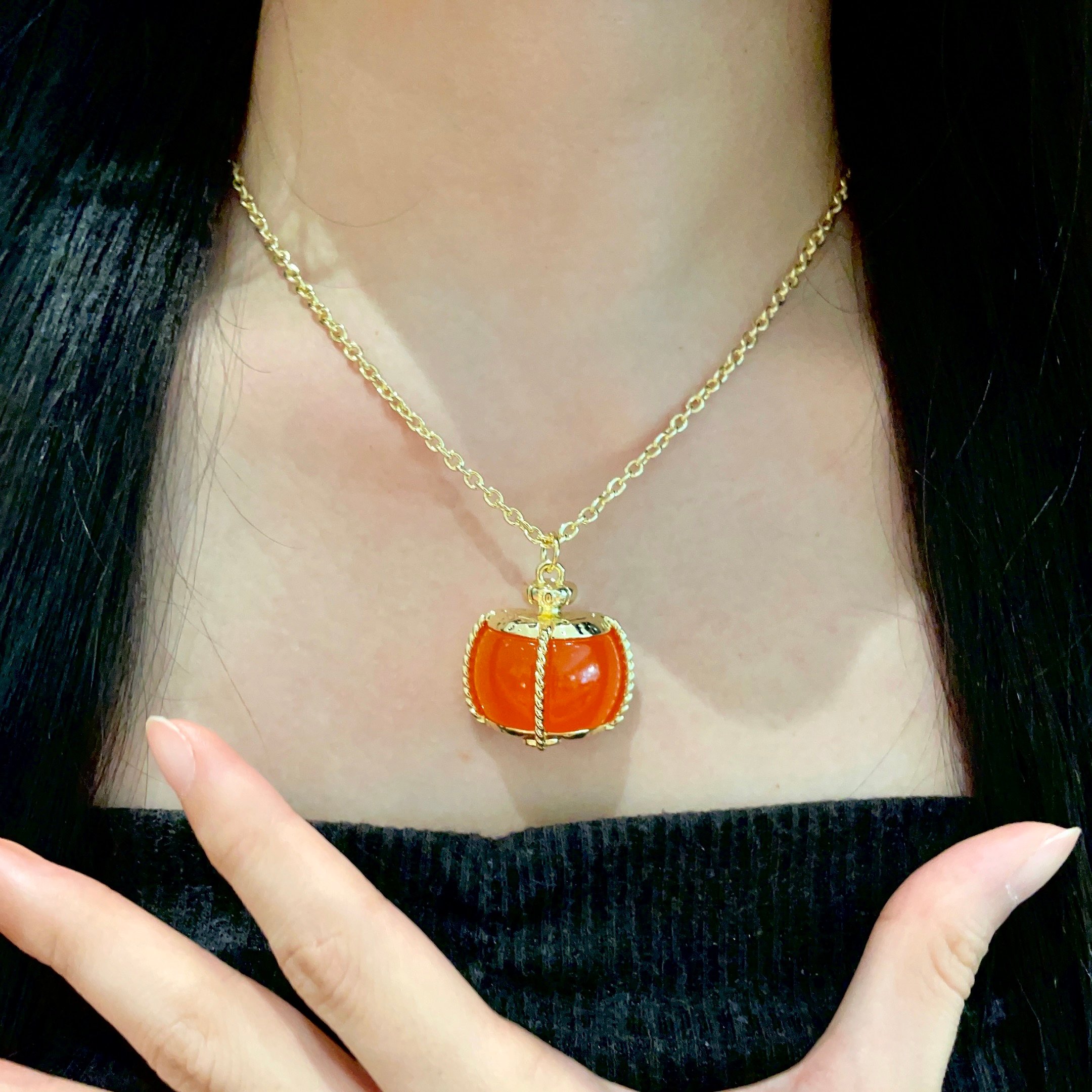 [TOP] CHANEL Necklace - Gold