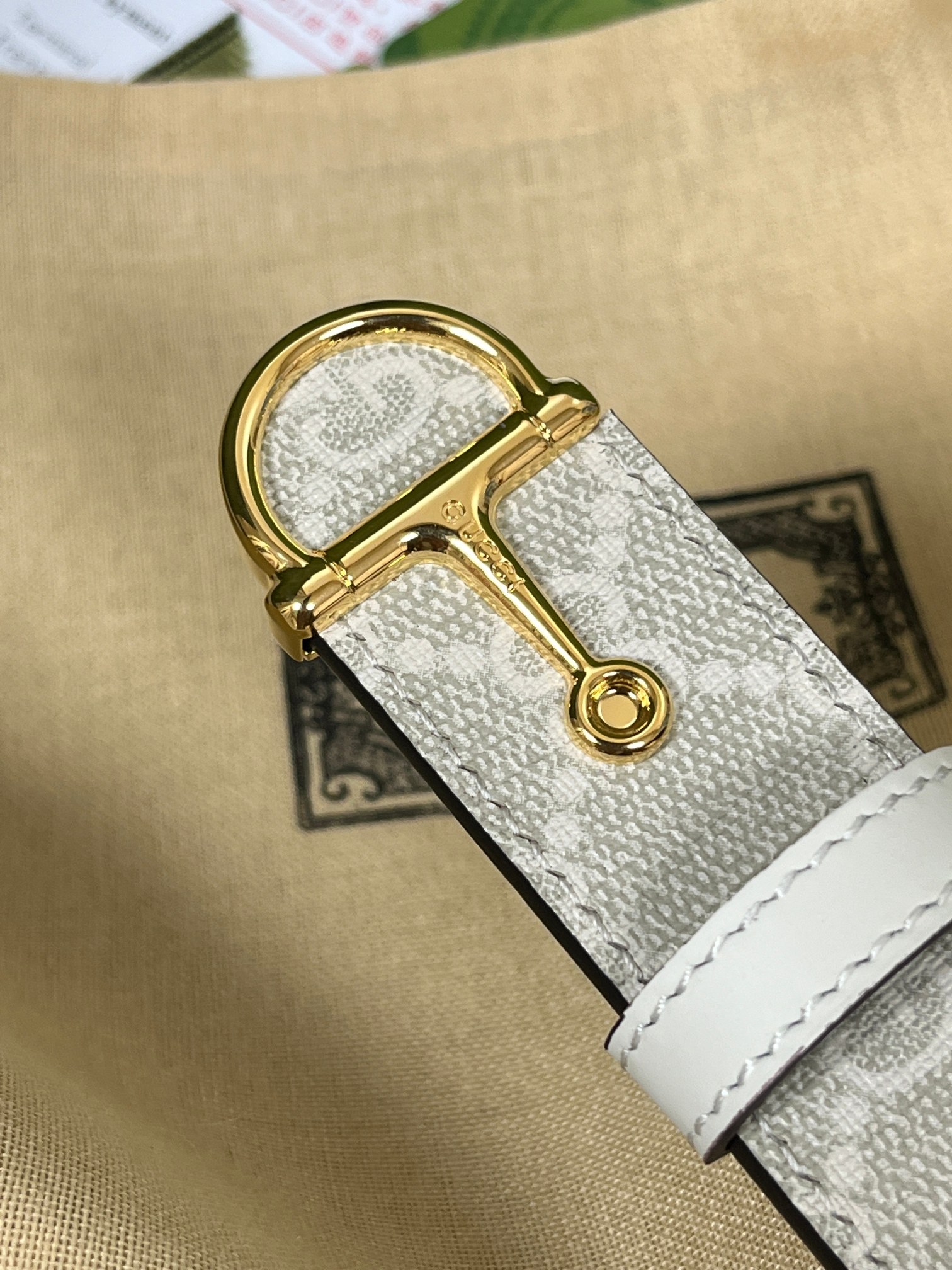 [TOP] GUCCI Classic Leather Belt - 3.0cm - White