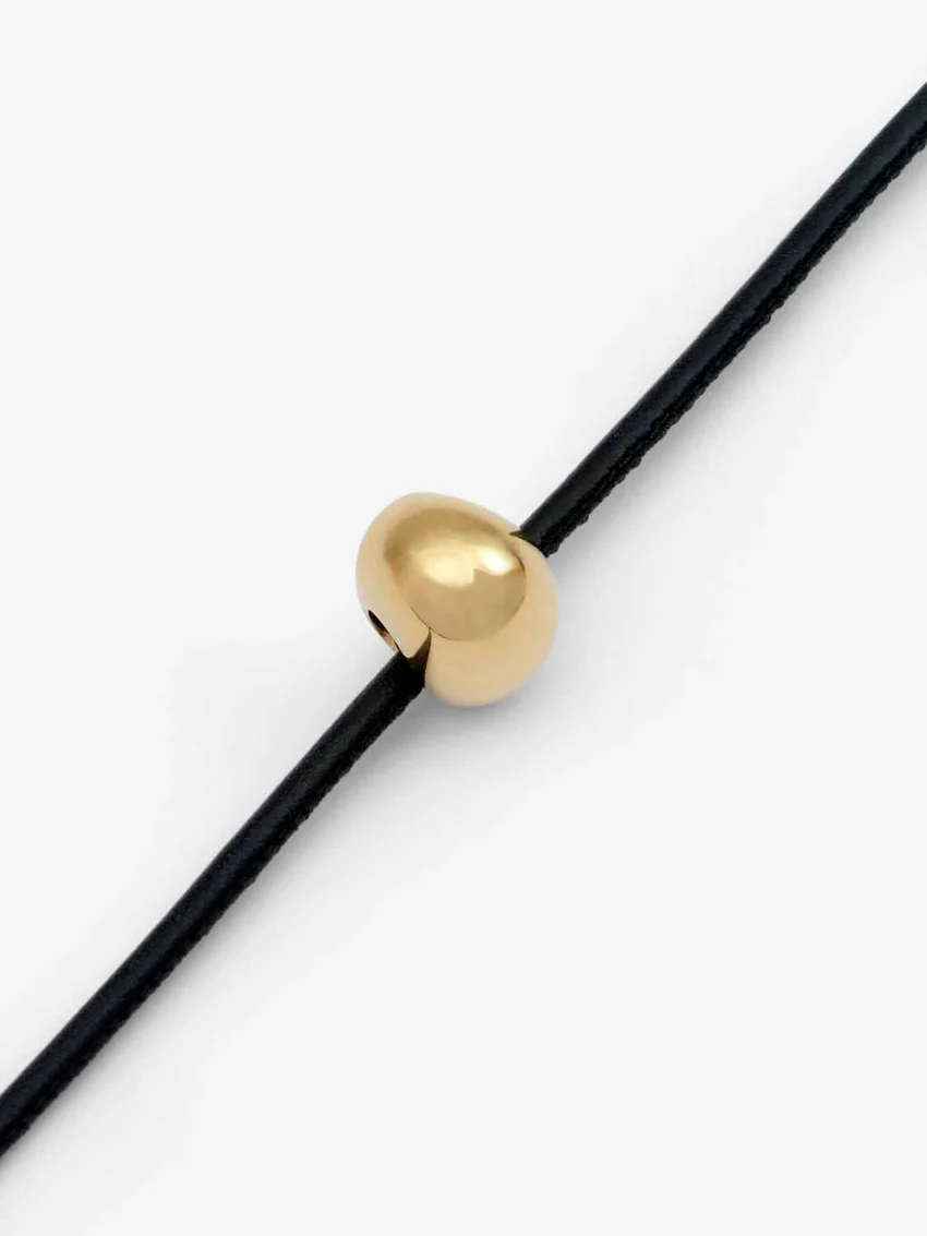 NEW CRESCENT NECKLACE