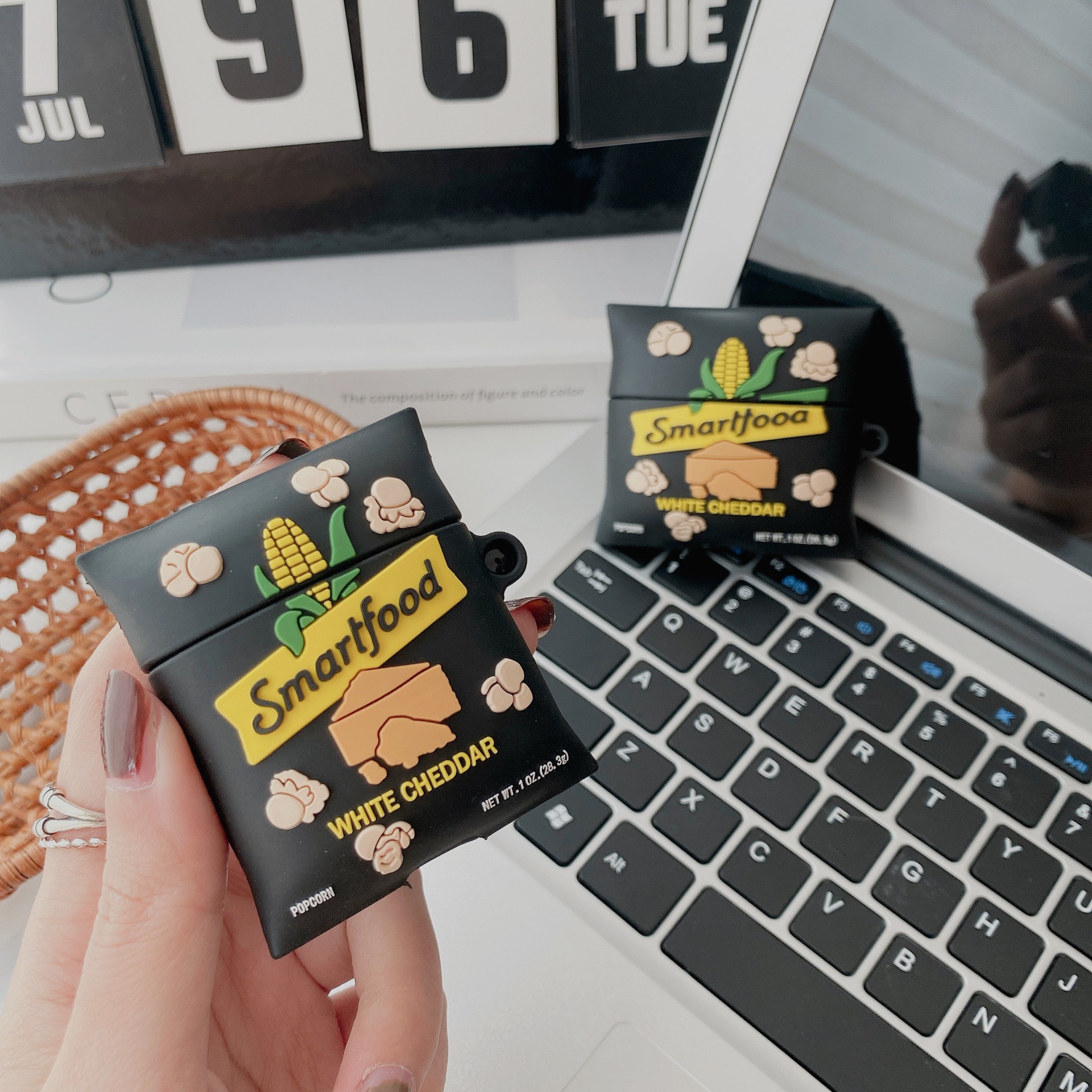 Airpods Case Micro Grocery Store Snacks and Drinks Packaging Case Protective Shockproof Covers with Keychain - Collection