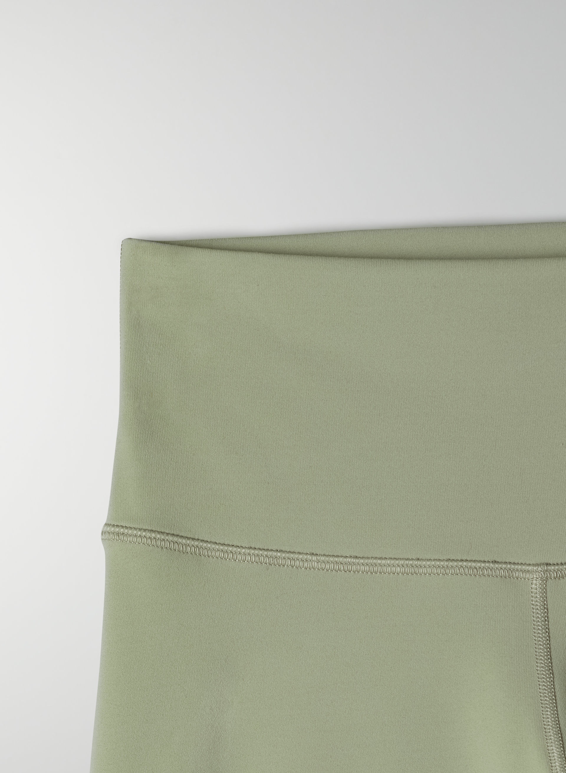 Tnalife&trade; Atmosphere Hi-Rise 9" Short