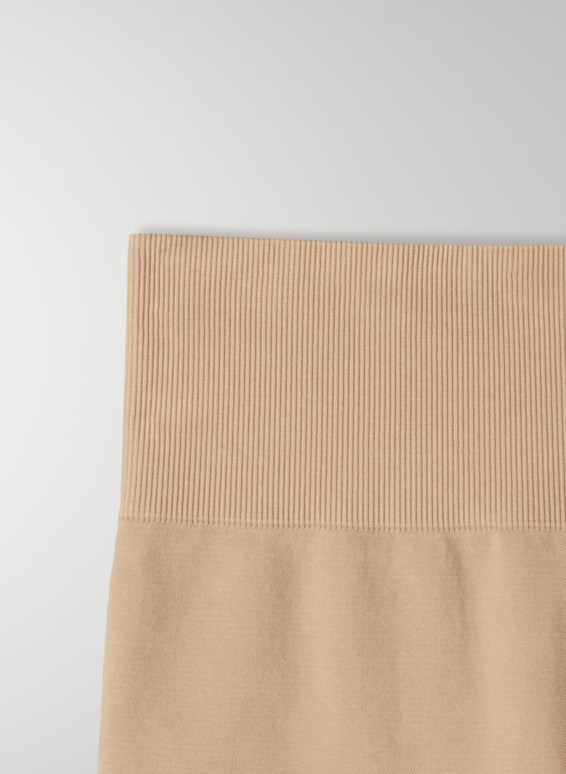 Tnabody&trade; Atmosphere Hi-Rise 7" Short