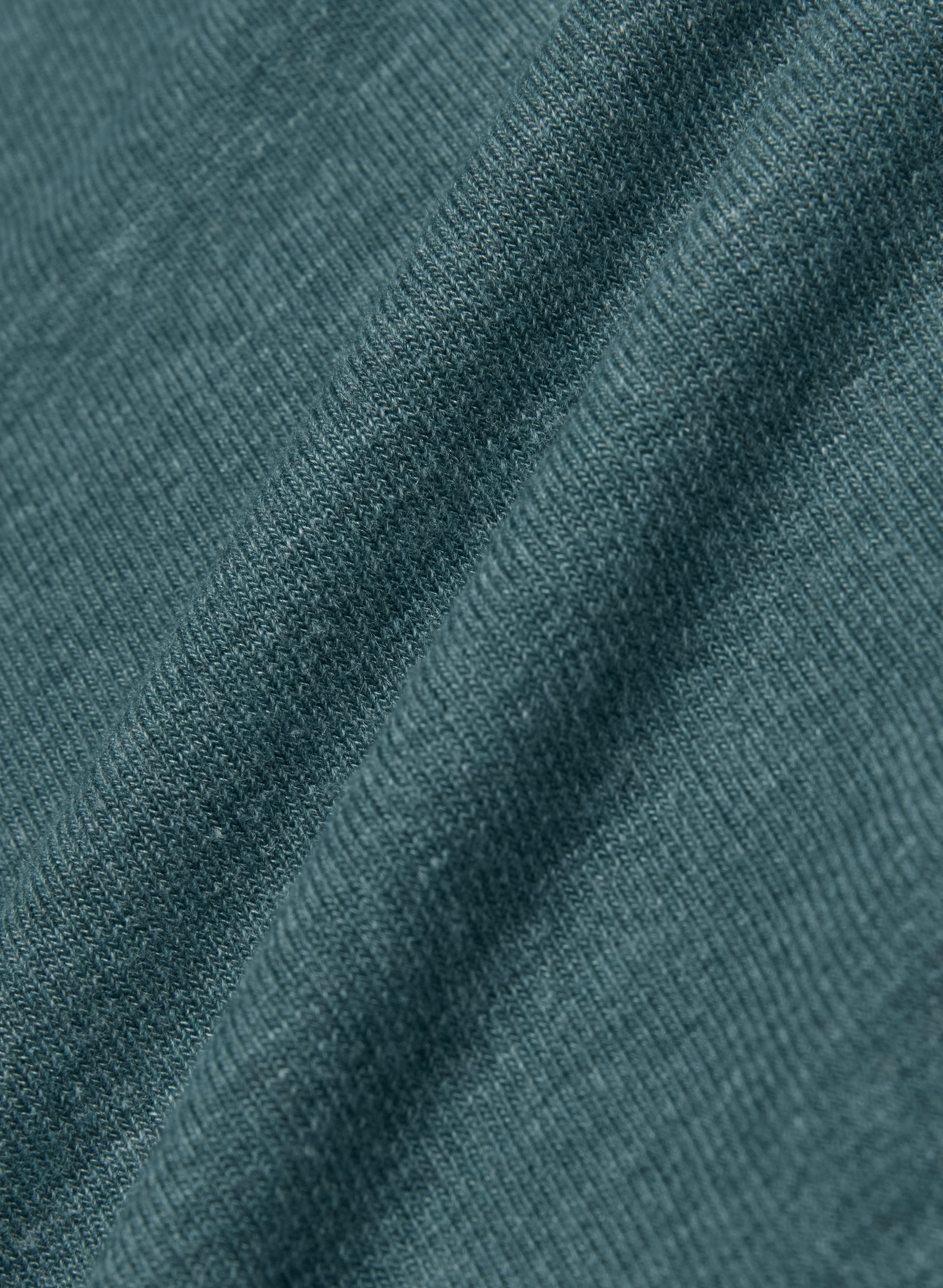 Free Lounge Longsleeve