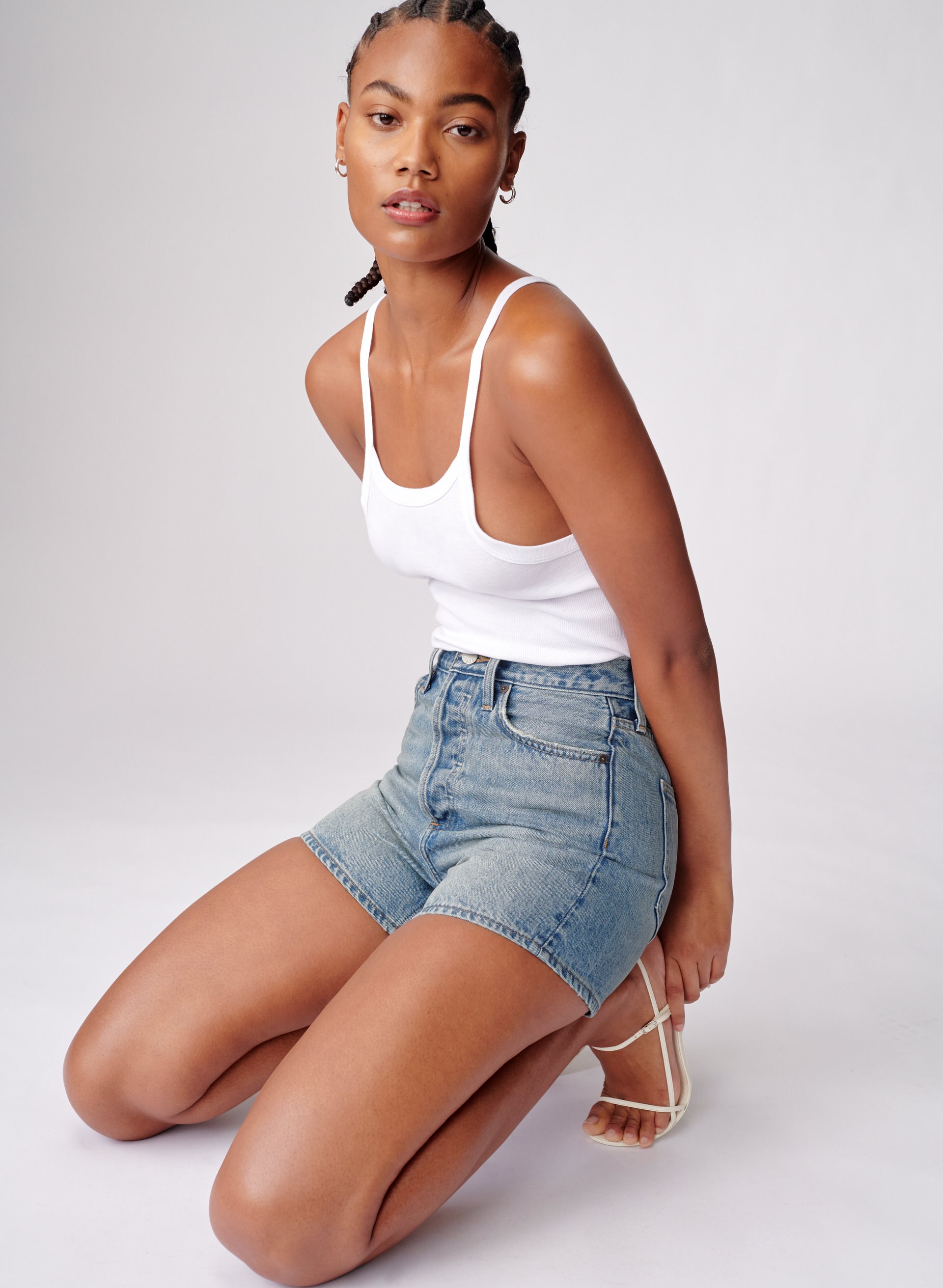 The Joni Loose Short