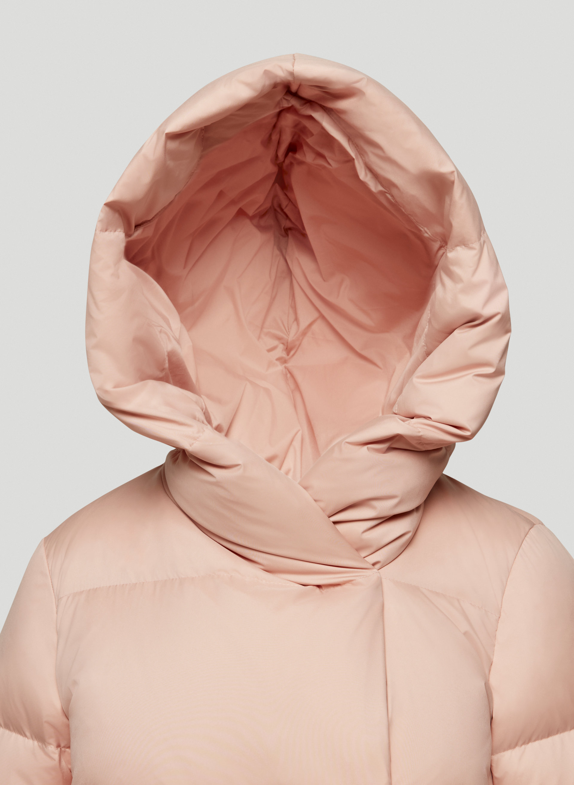 The Duvet Puffer Short