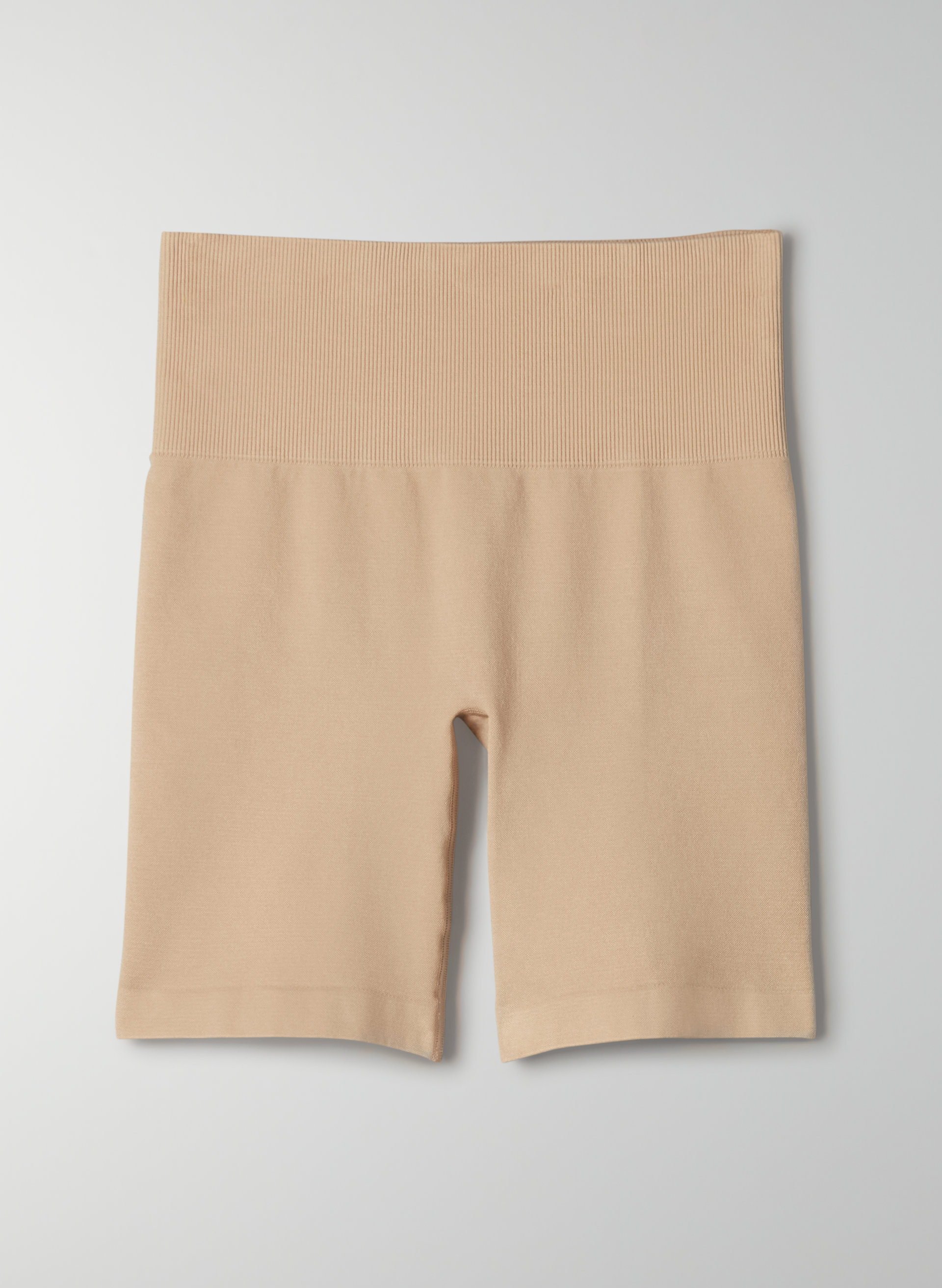 Tnabody&trade; Atmosphere Hi-Rise 7" Short