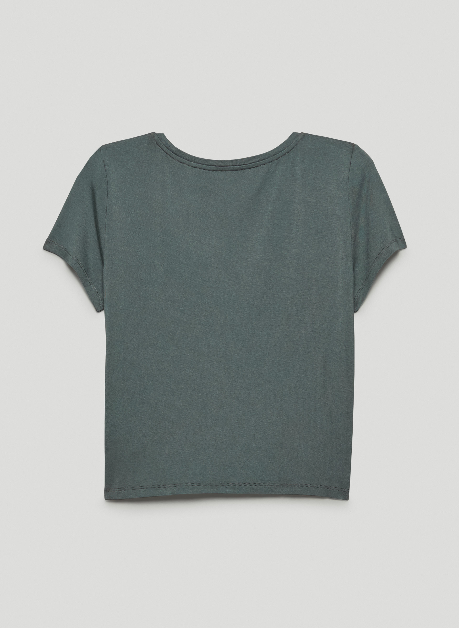 Everyday Scoopneck T-Shirt