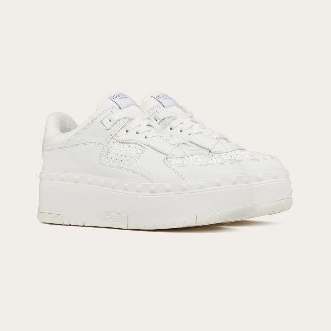 VALENTINO FREEDOTS XL Women's calf leather sneakers