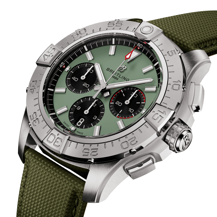 Breitling Avenger B01 Chronograph 44 Stainless steel Green AB0147101L1X1
