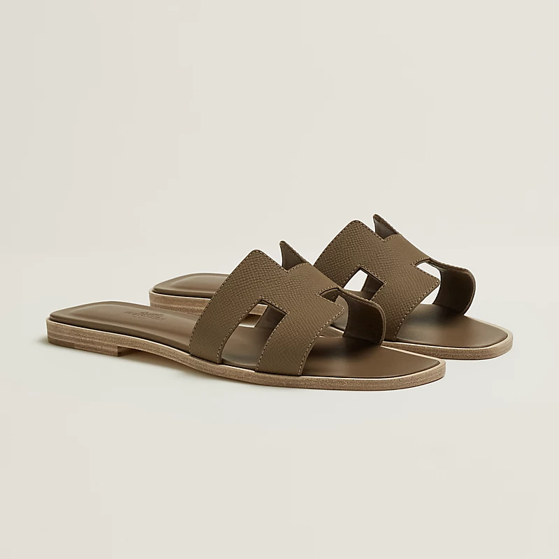 HERMES Oran Olive green Slippers