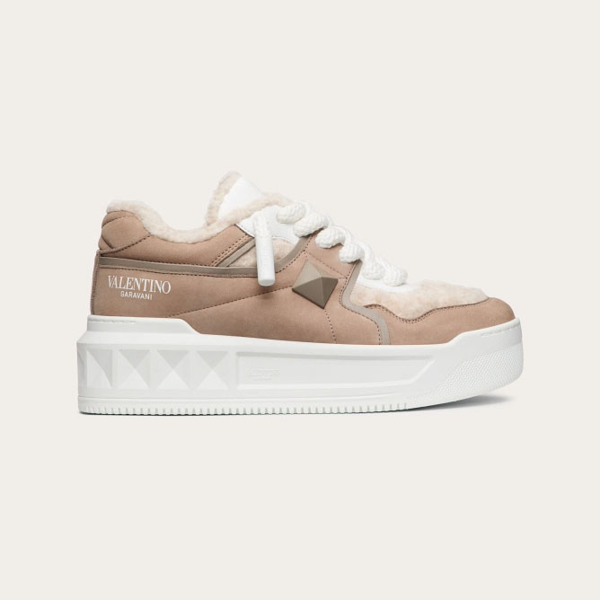 VALENTINO ONE STUD XL Women's bovine frosted leather and wool V-logo sneakers