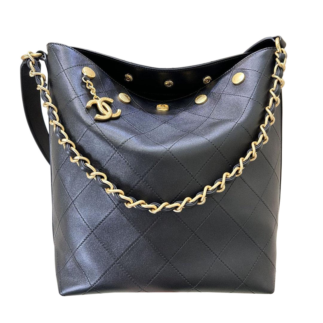 Chanel Black willow bucket Tote Bags Quilted Lambskin Leather shoulder bag