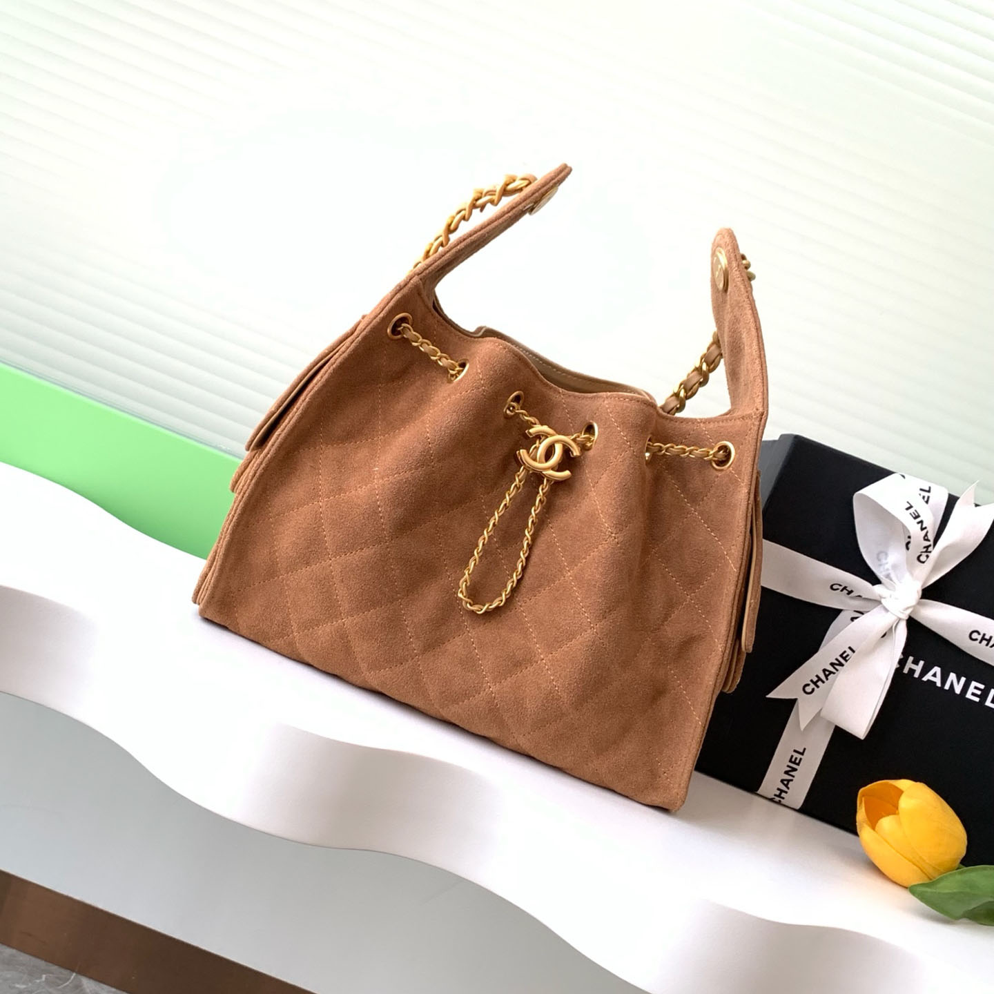 Chanel khaki / Elephant Grey Abrasive Sand Leather Shoulder Bags