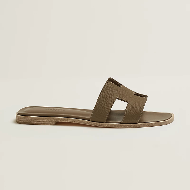 HERMES Oran Olive green Slippers