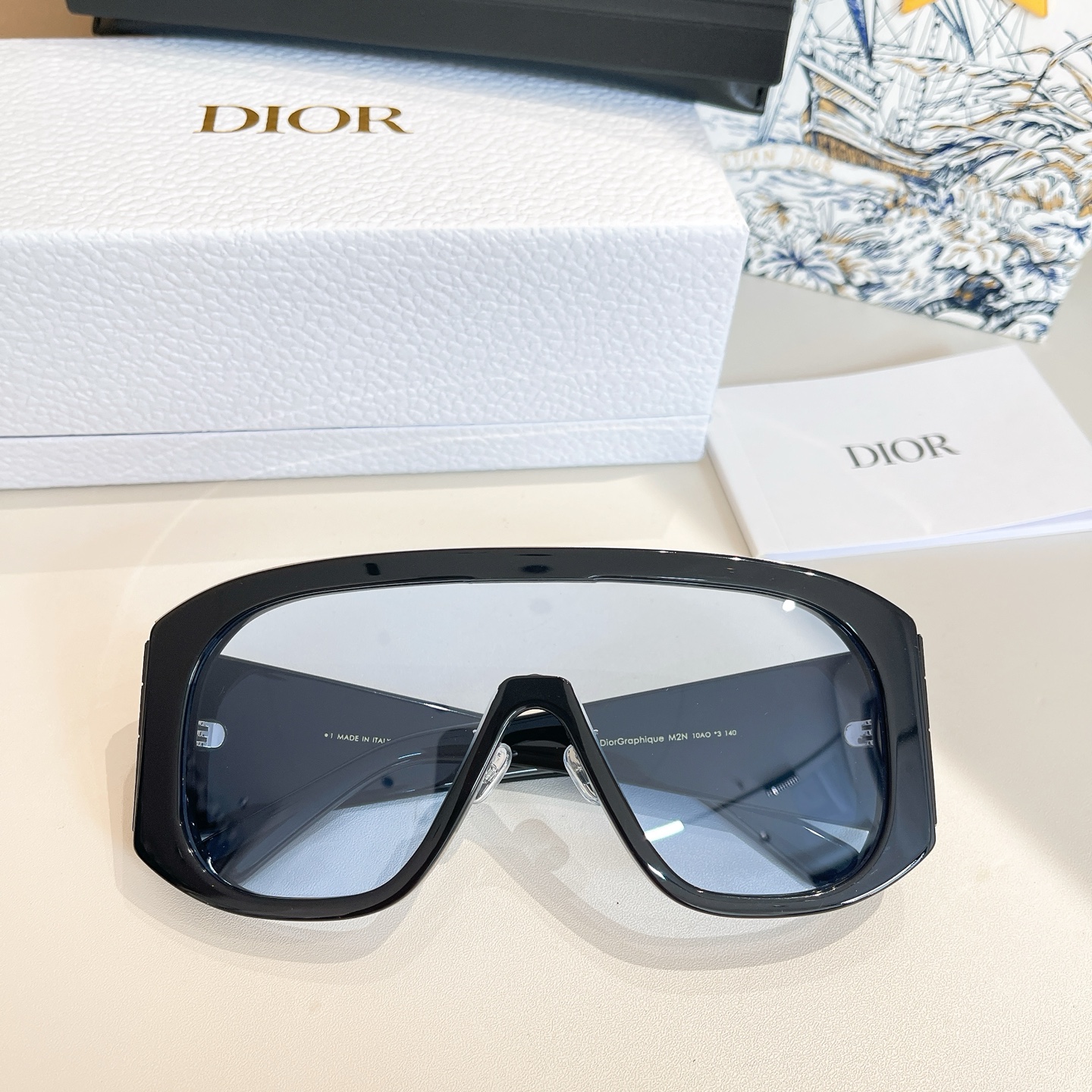 DIOR shield glasses blue black/leopard coral/white/black tawny/green/leopard brown/black color Size 10AO3 140