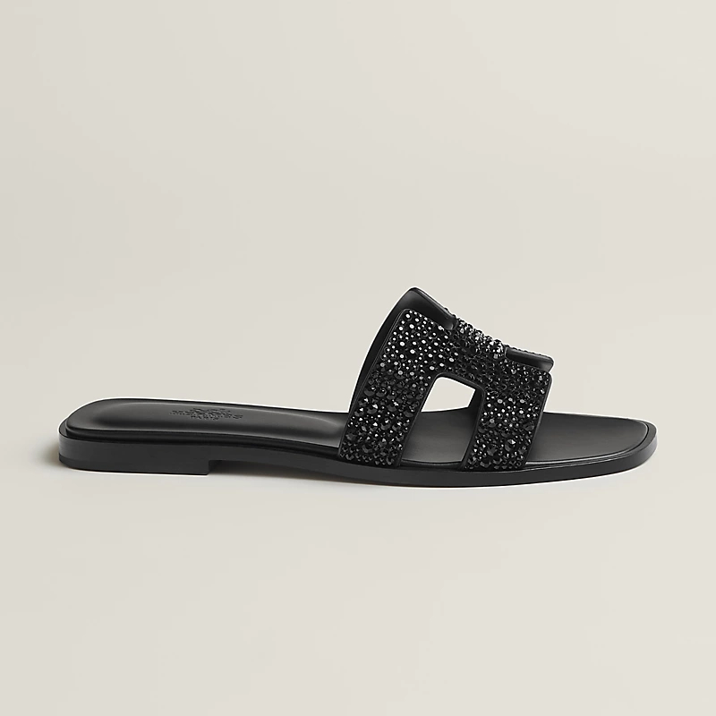 HERMES Oran Black Slippers