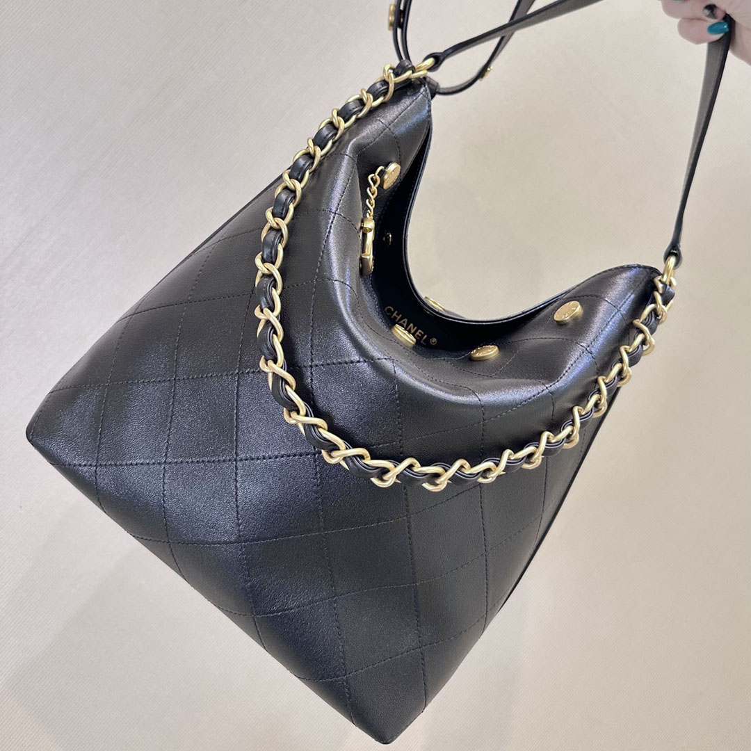 Chanel Black willow bucket Tote Bags Quilted Lambskin Leather shoulder bag