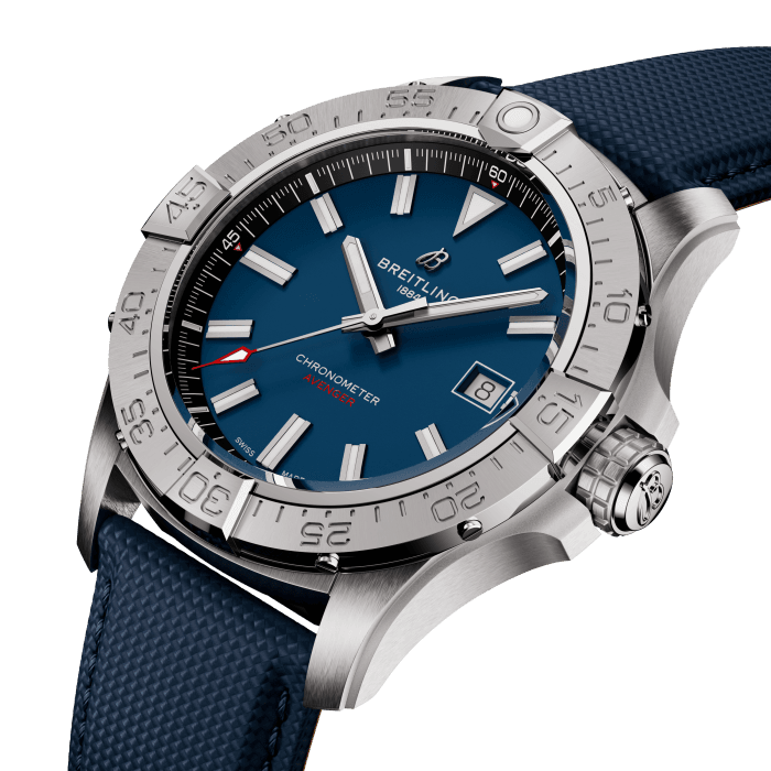 Breitling Avenger Automatic 42 Stainless steel Blue A17328101C1X1