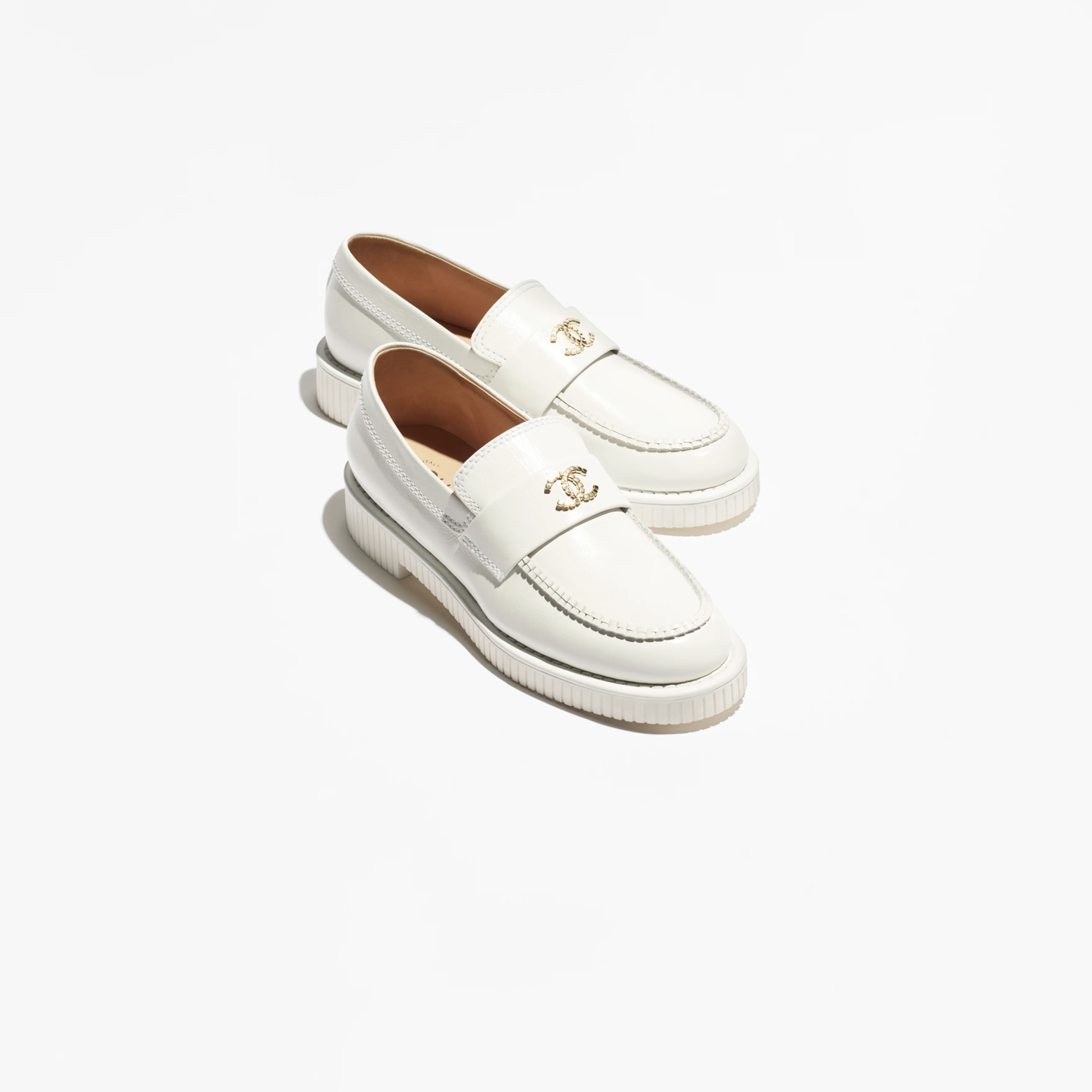Chanel White wrinkled calf skin Loafers