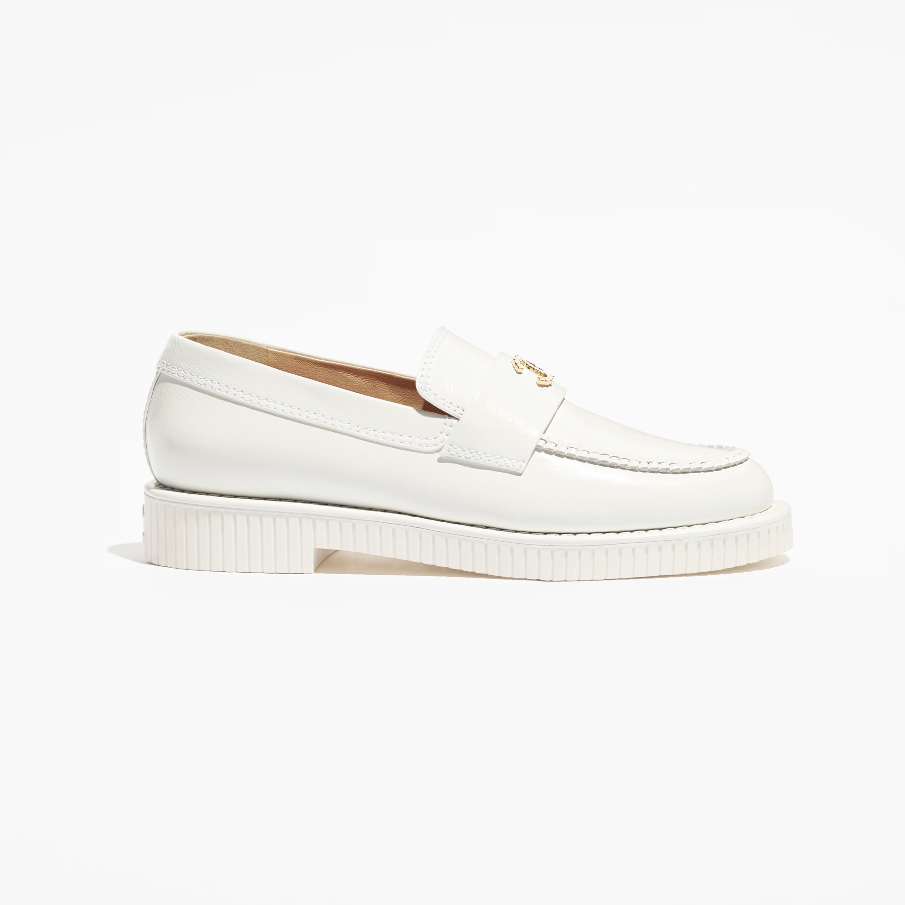 Chanel White wrinkled calf skin Loafers