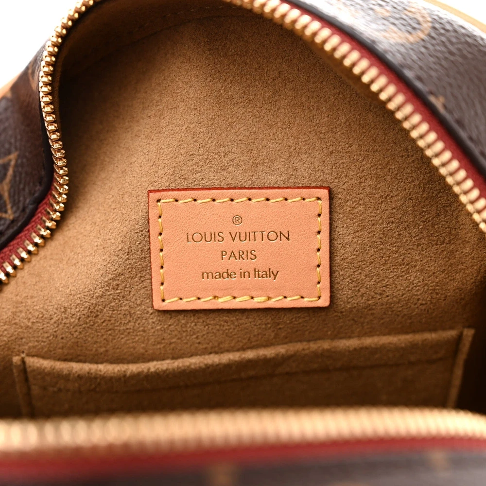 Louis Vuitton Boite Chapeau Souple MM Monogram Canvas Gold Hardware