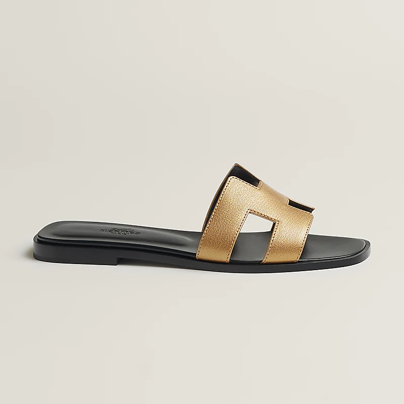 HERMES Oran Golden color Slippers