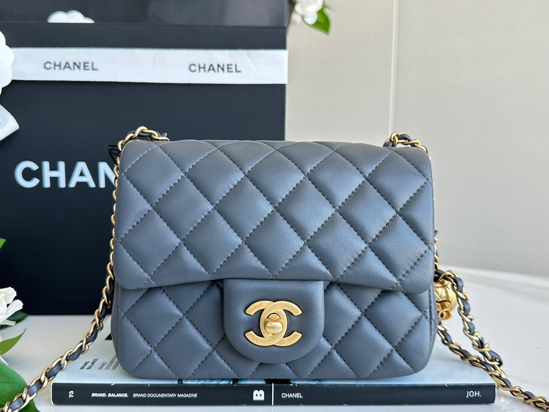 CHANEL 23K Golden Ball Fatty Dark Blue