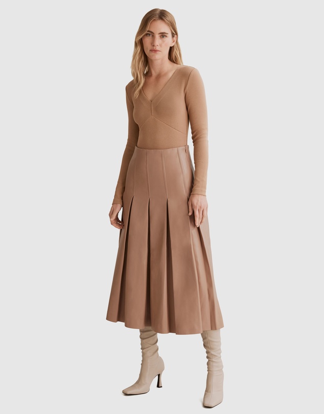 Country Road Deep V-neck Rib Long Sleeve Top