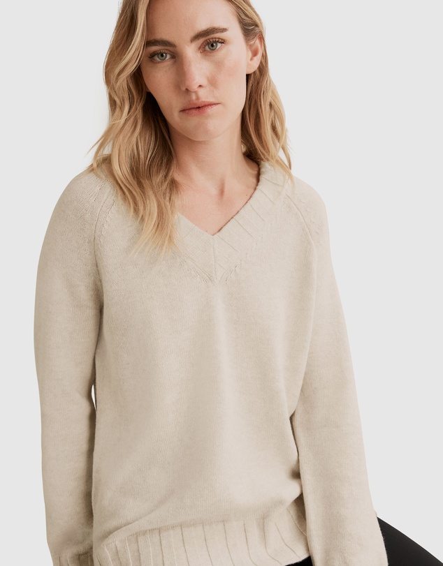 Country Road Deep V-neck Pullover