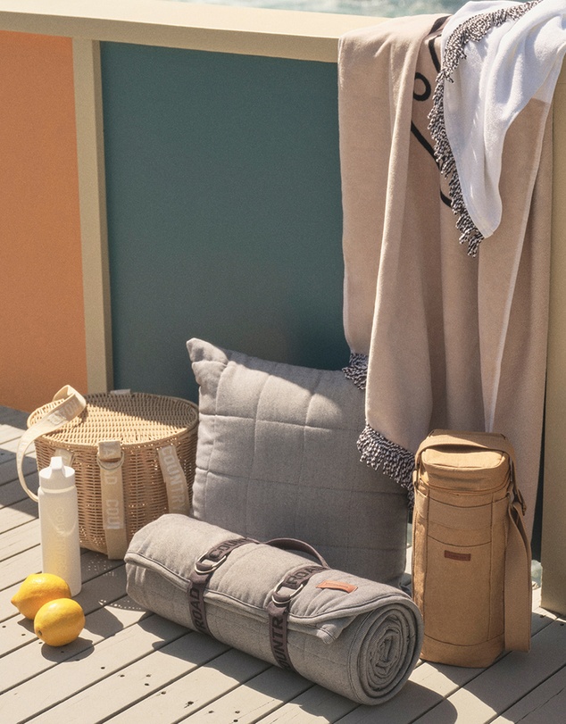 Country Road Weston Picnic Blanket