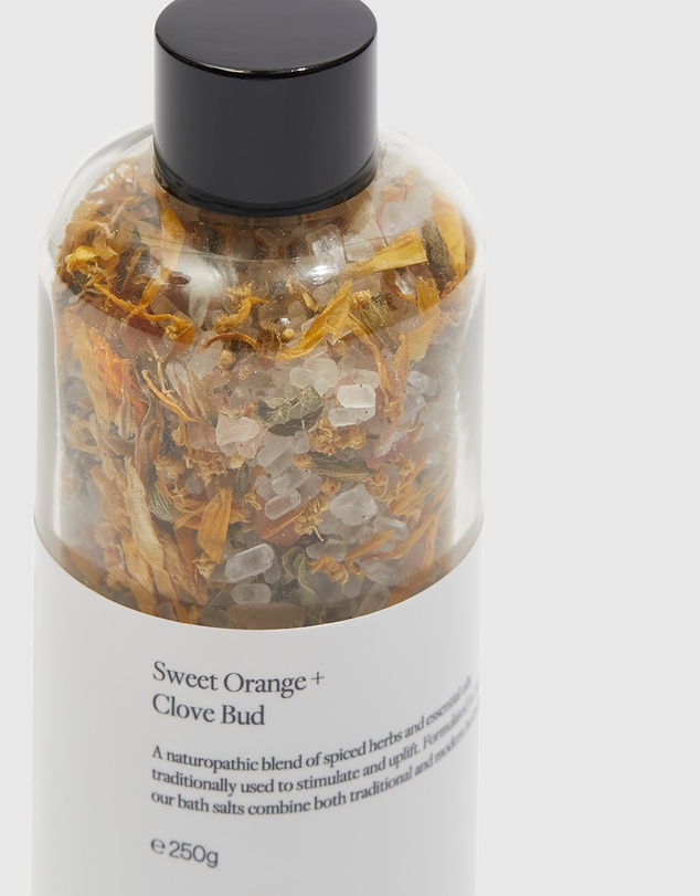 Country Road Sweet Orange + Clove Bud Bath Salts 250g