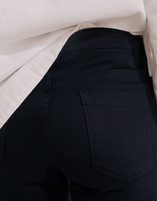 Country Road Sateen Jean