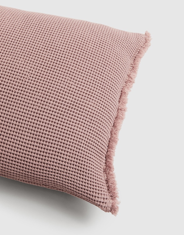 Country Road Taylor 40x60 Waffle Cushion