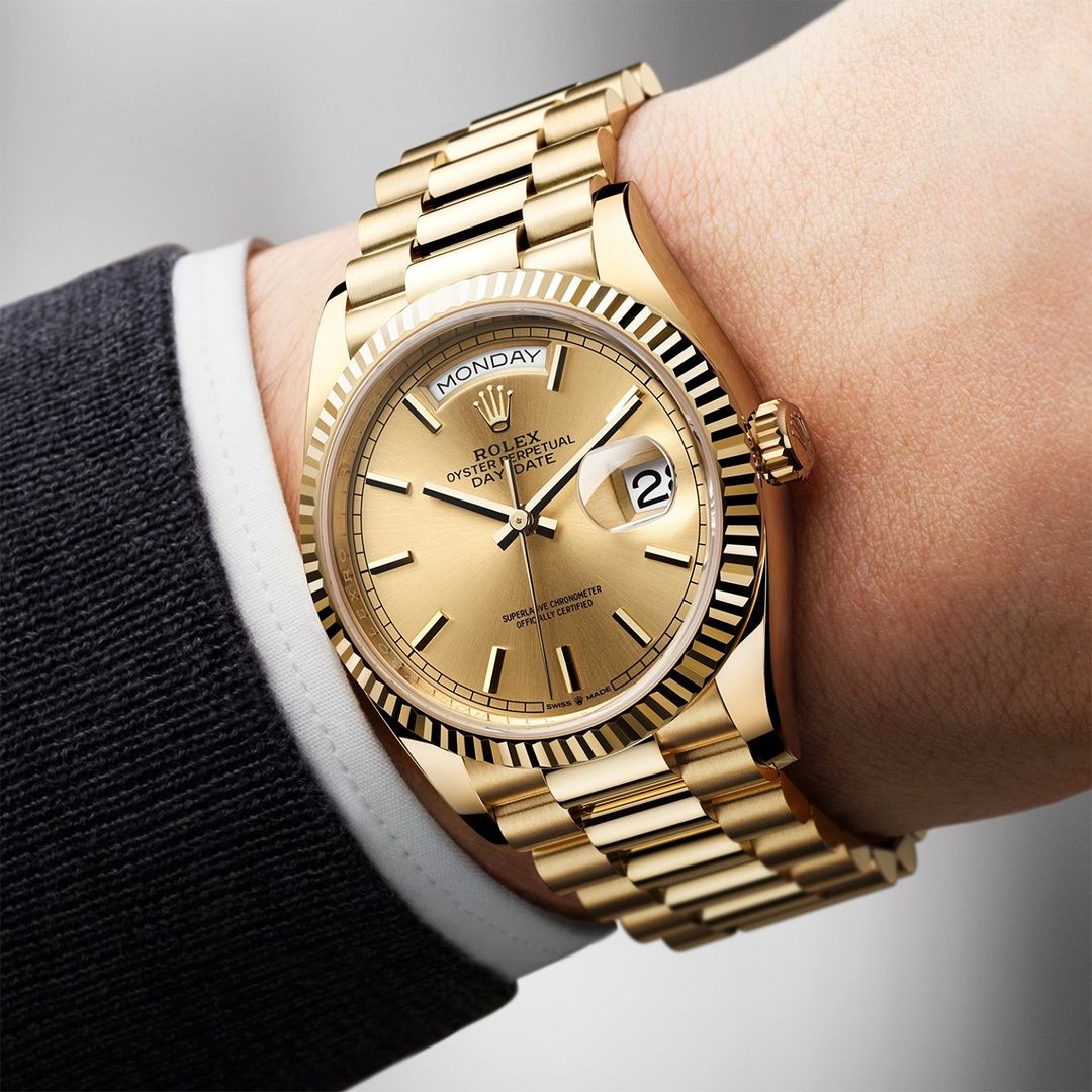 rol€x 228238 DAY-DATE 40 YELLOW GOLD
