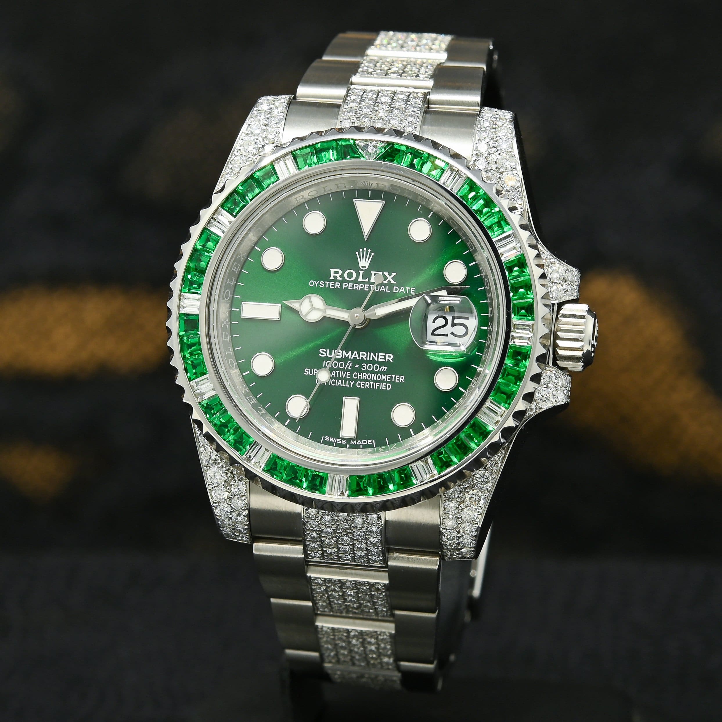 rol€x Submariner 116610lv Green Dial – CUSTOM DIAMOND SET & BEZEL