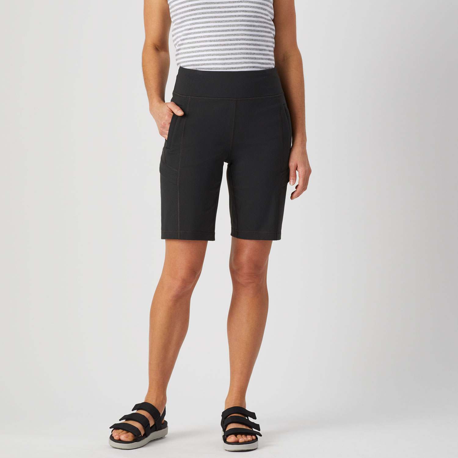 Women's NoGA Namastash Bermuda 10