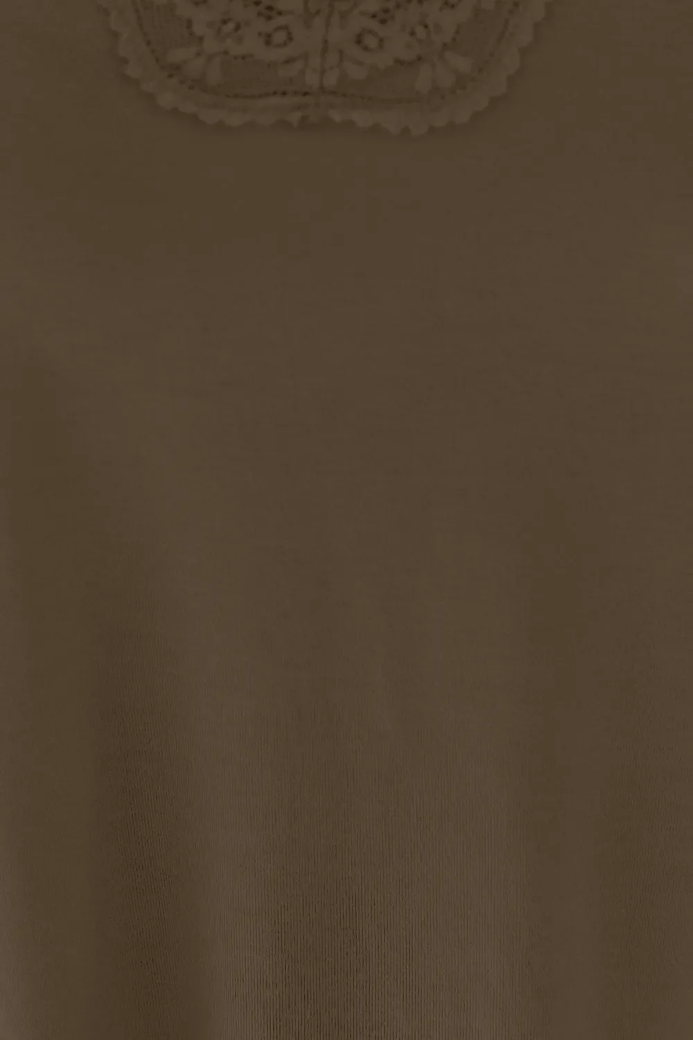 Basic Bae Full Size Lace Detail V-Neck Cutout Cami