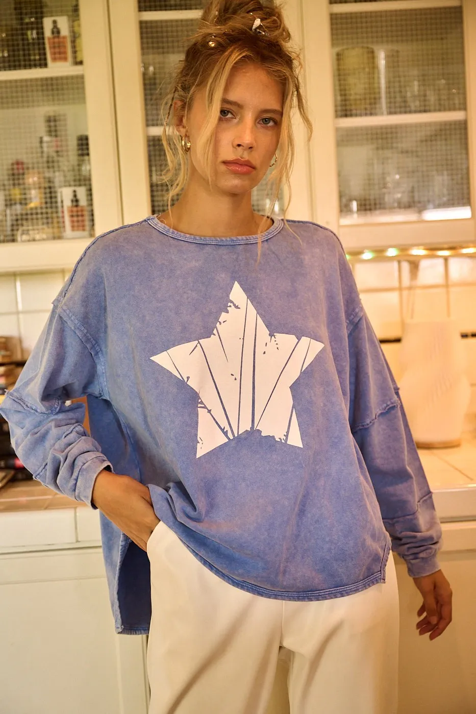 Mittoshop Star Graphic Mineral Wash Long Sleeve Top