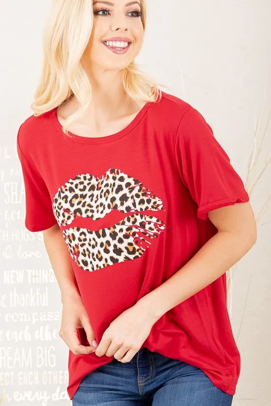 Heimish Full Size Leopard Lip Round Neck Short Sleeve T-Shirt Plus Size