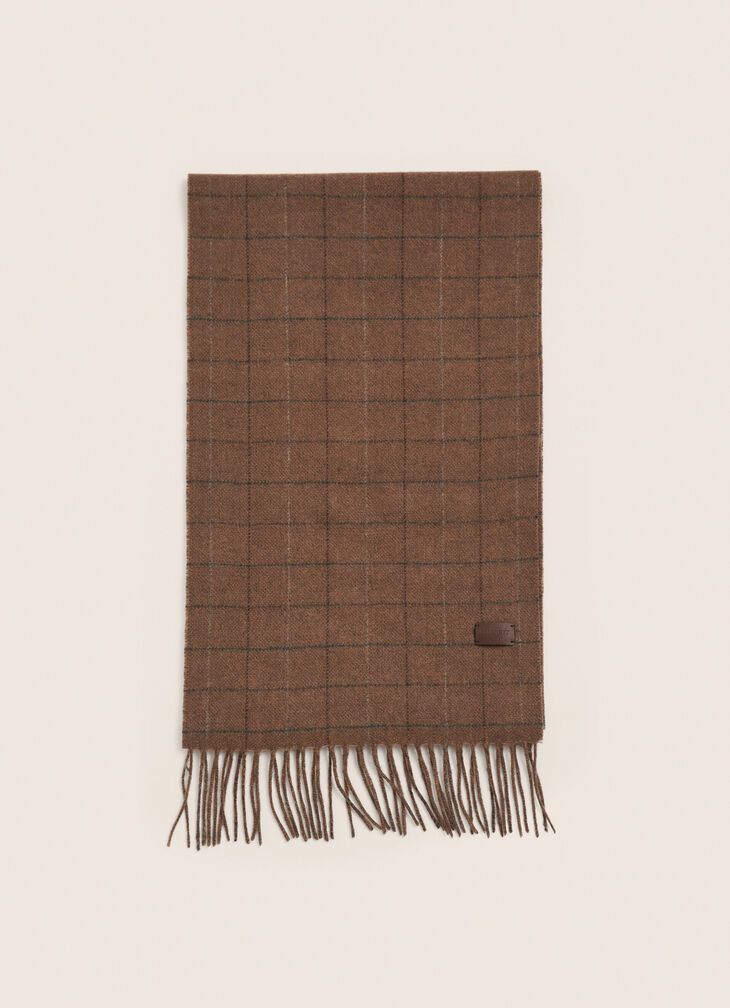 Checked scarf