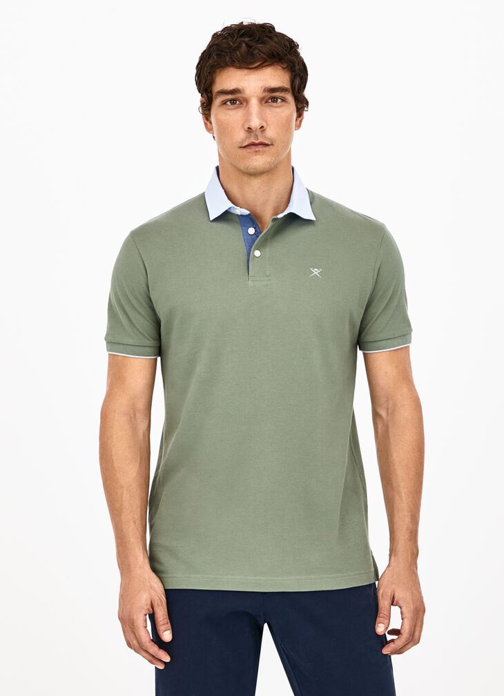 Contrast neck polo shirt