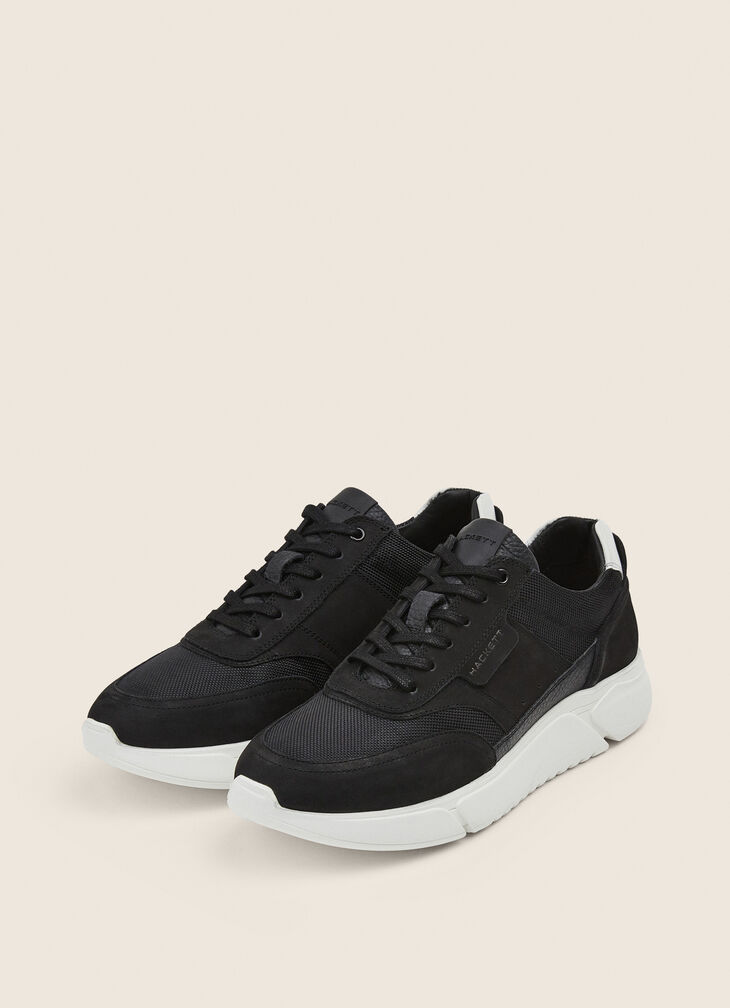Chunky sneakers