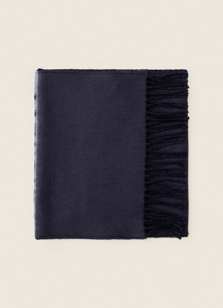 Two-tone scarf