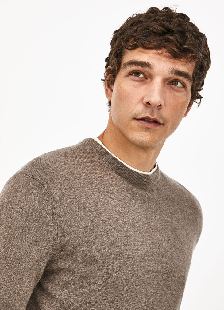 Wool blend crew neck jumper