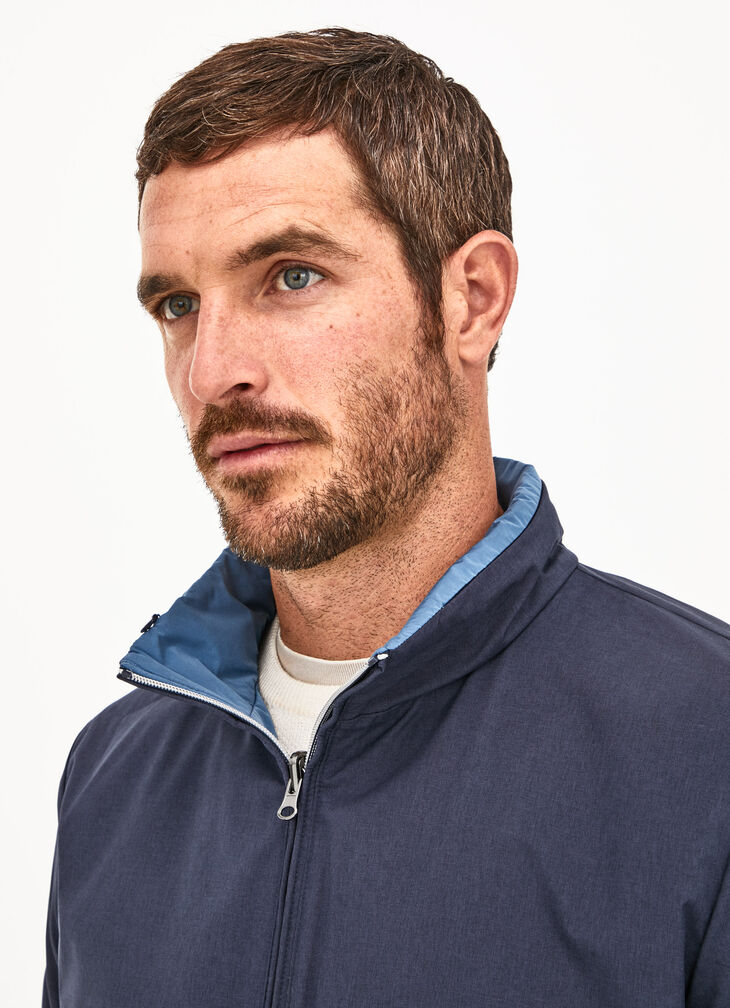 Lightweight windbreaker jacket