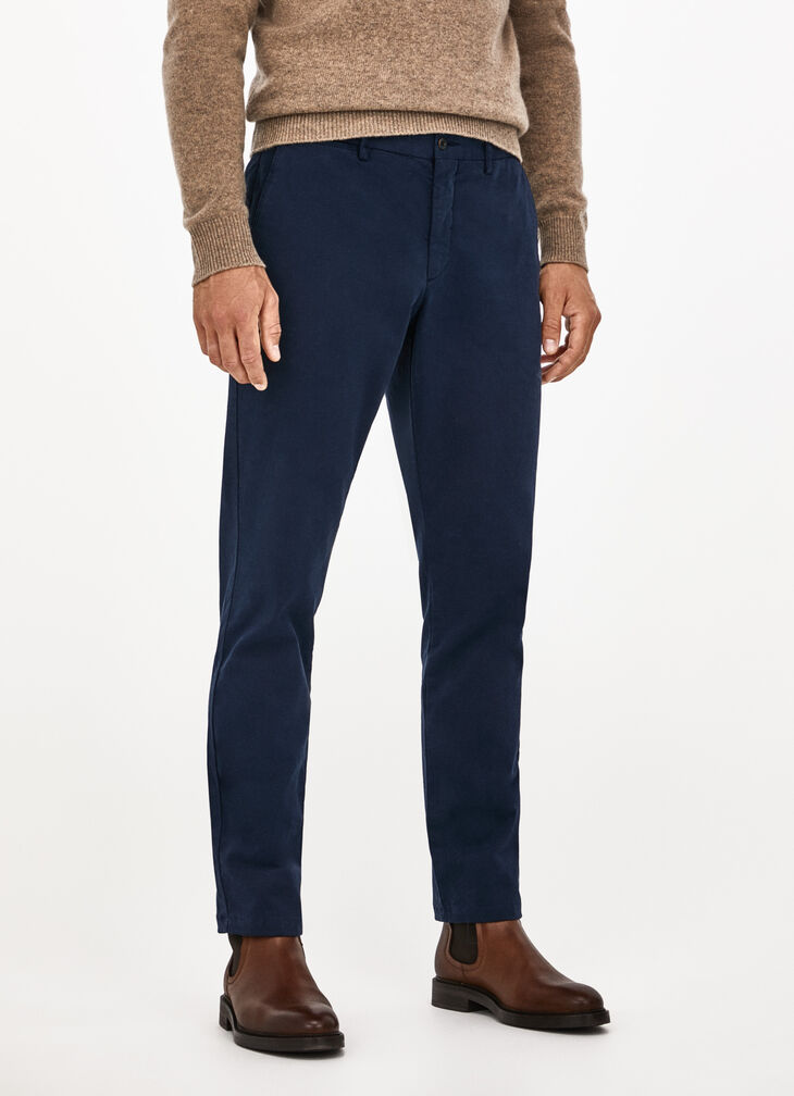 Garment-dyed textured chinos