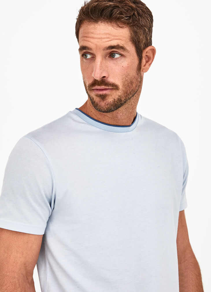 Textured t-shirt