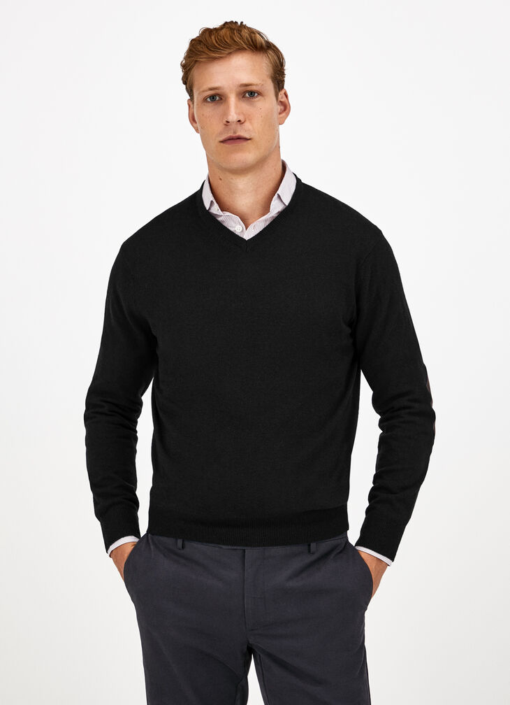 Wool blend V-neck jumper